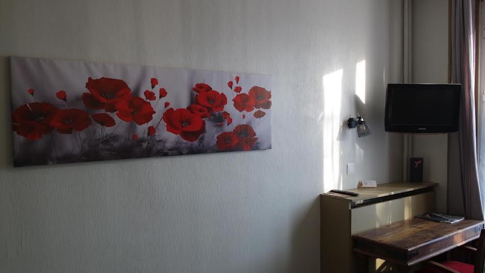 Hotel Le Colibri Екс ле Бен Екстериор снимка