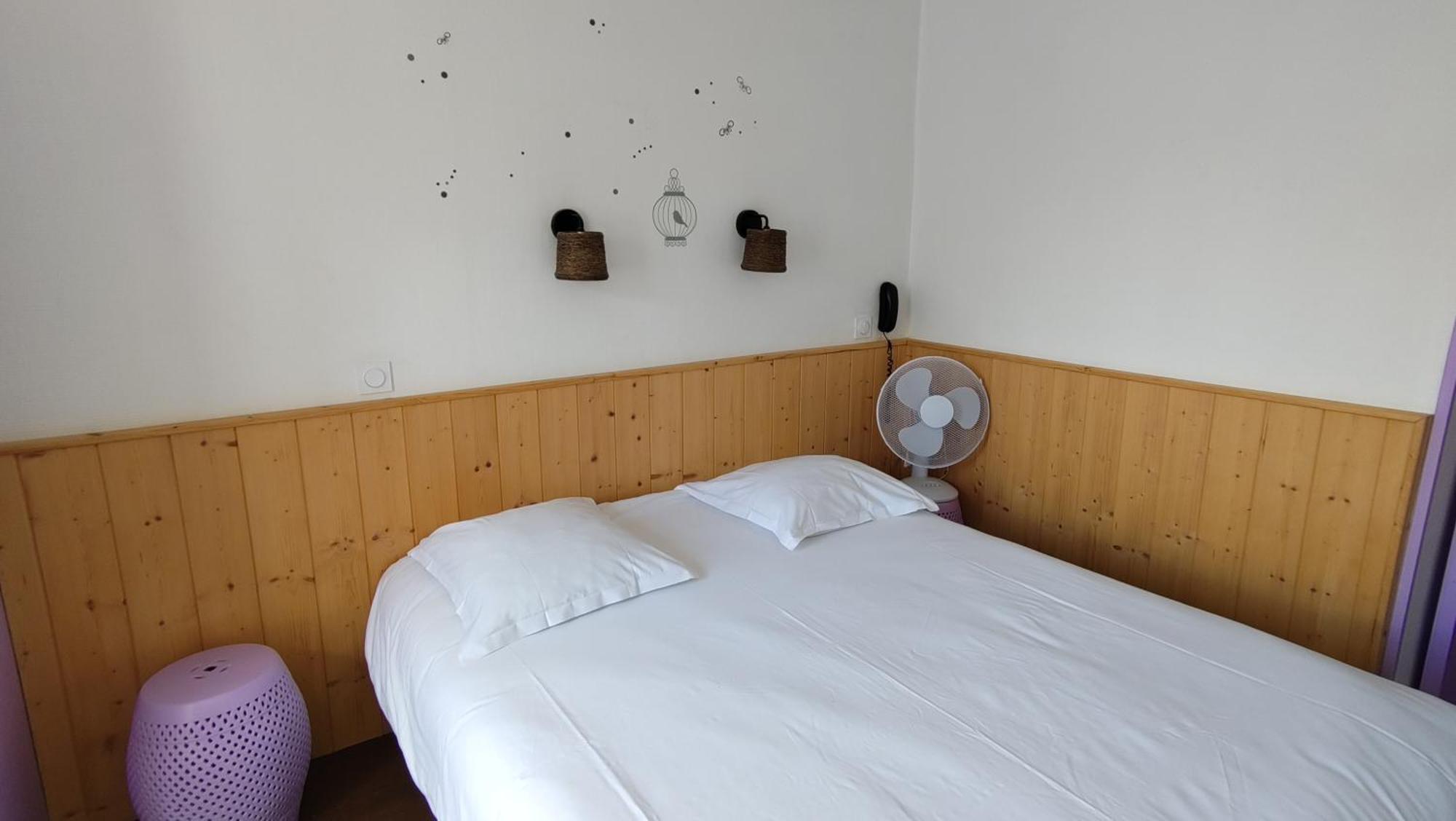Hotel Le Colibri Екс ле Бен Екстериор снимка