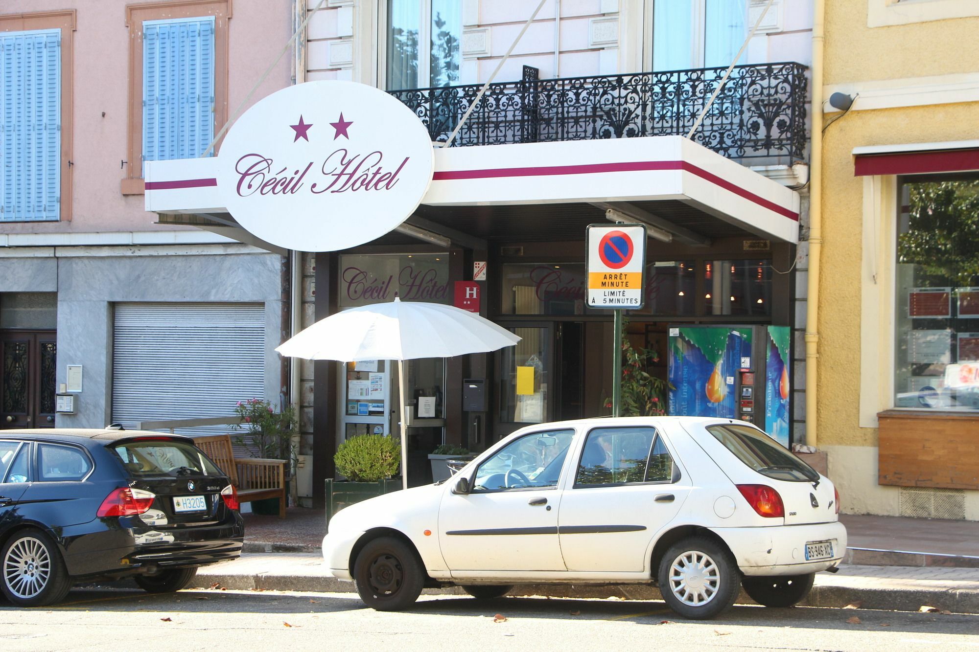 Hotel Le Colibri Екс ле Бен Екстериор снимка