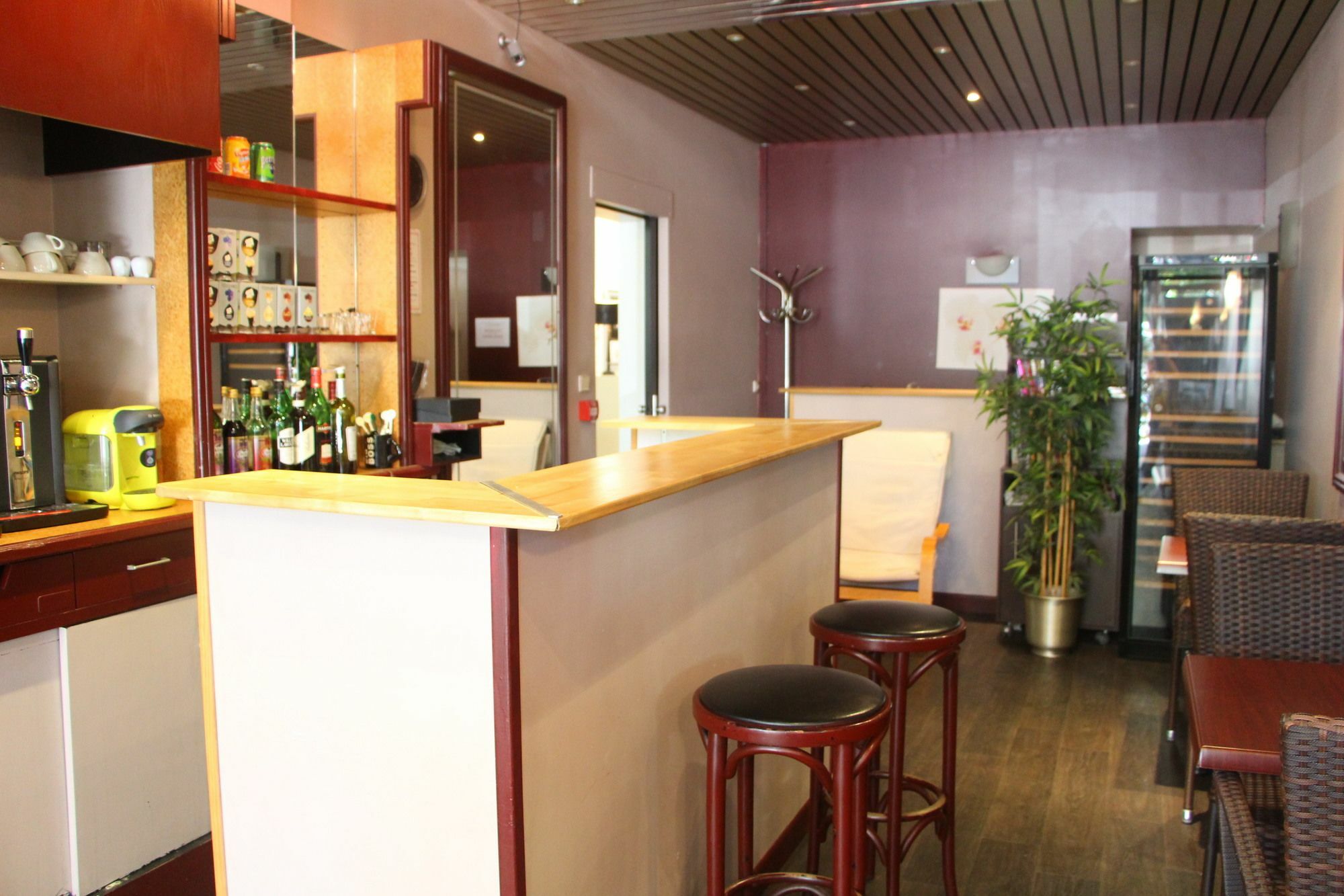 Hotel Le Colibri Екс ле Бен Екстериор снимка
